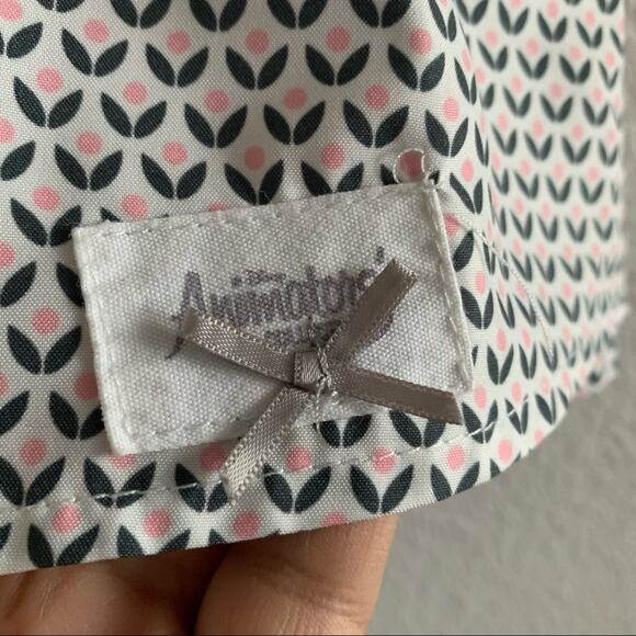 Disney Animators Collection Lounge Shorts XS - Picture 3 of 8